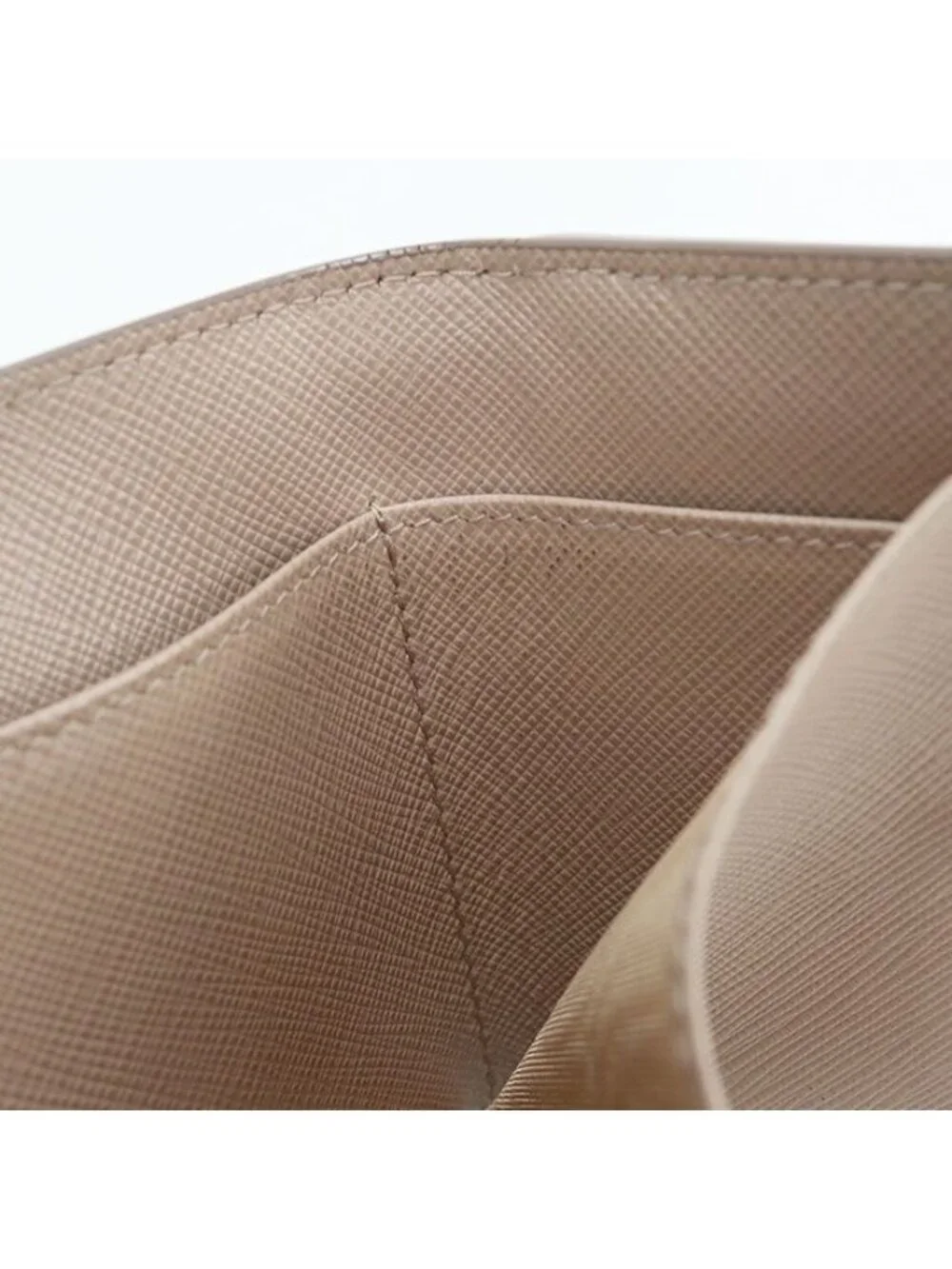 Prada Saffiano Leather Trifold Wallet Calfskin